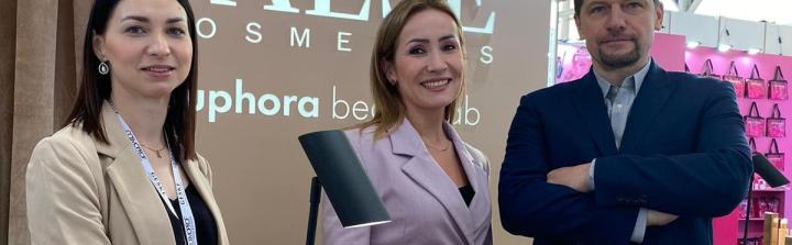 Cosmoprof Bolonia 2023 - Paese: Targi pomagają w kreacji marki jako brandu światowego